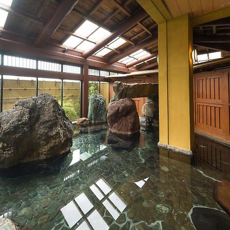 Yuraku Hotel Awara Esterno foto