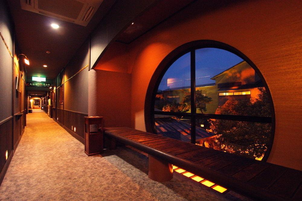 Yuraku Hotel Awara Esterno foto