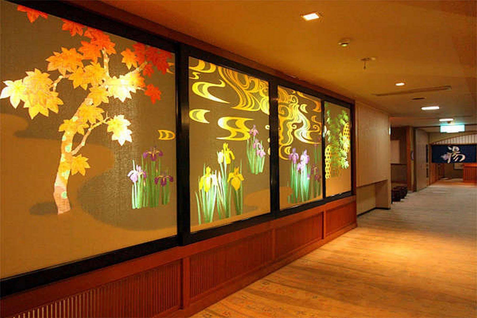 Yuraku Hotel Awara Esterno foto