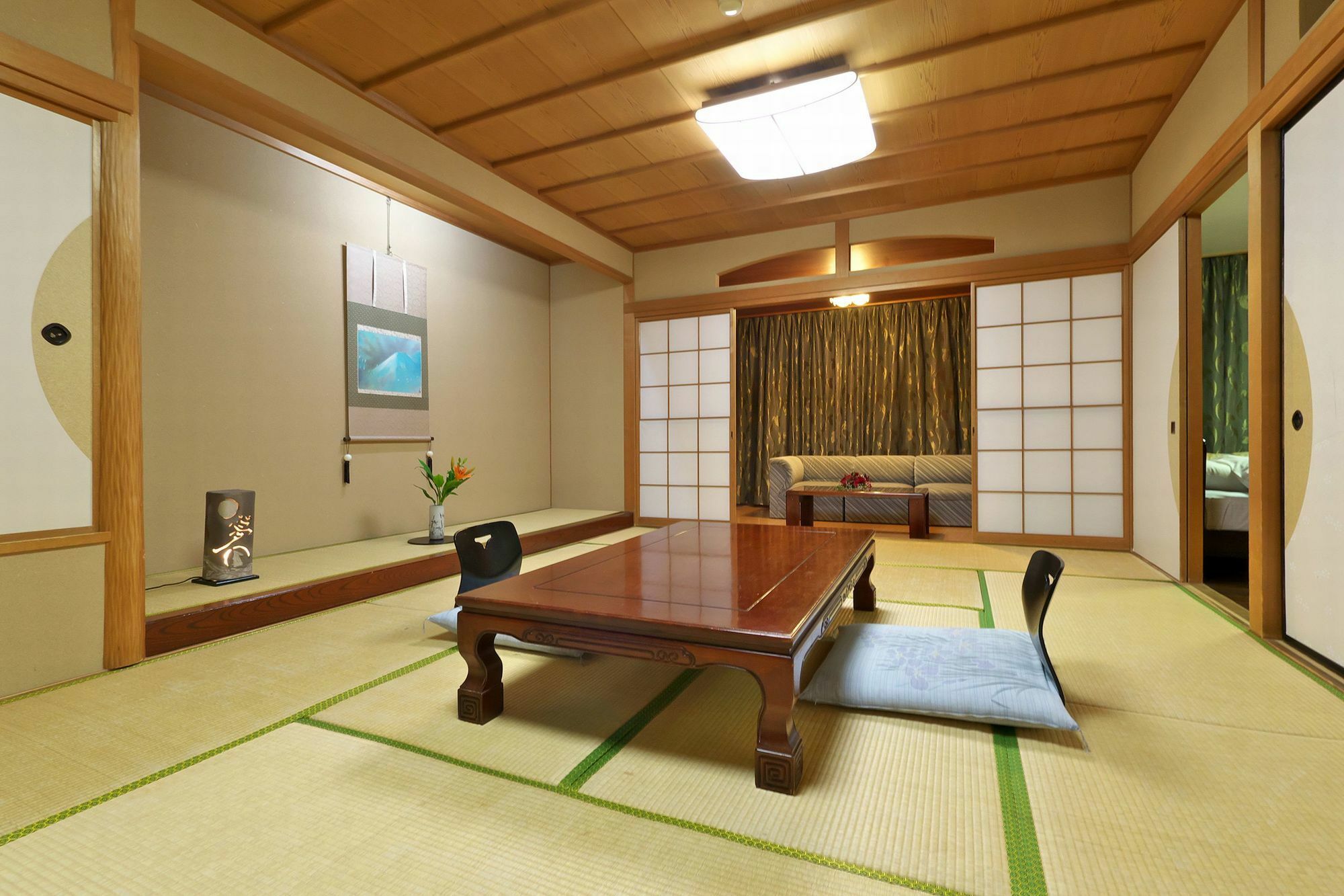 Yuraku Hotel Awara Esterno foto